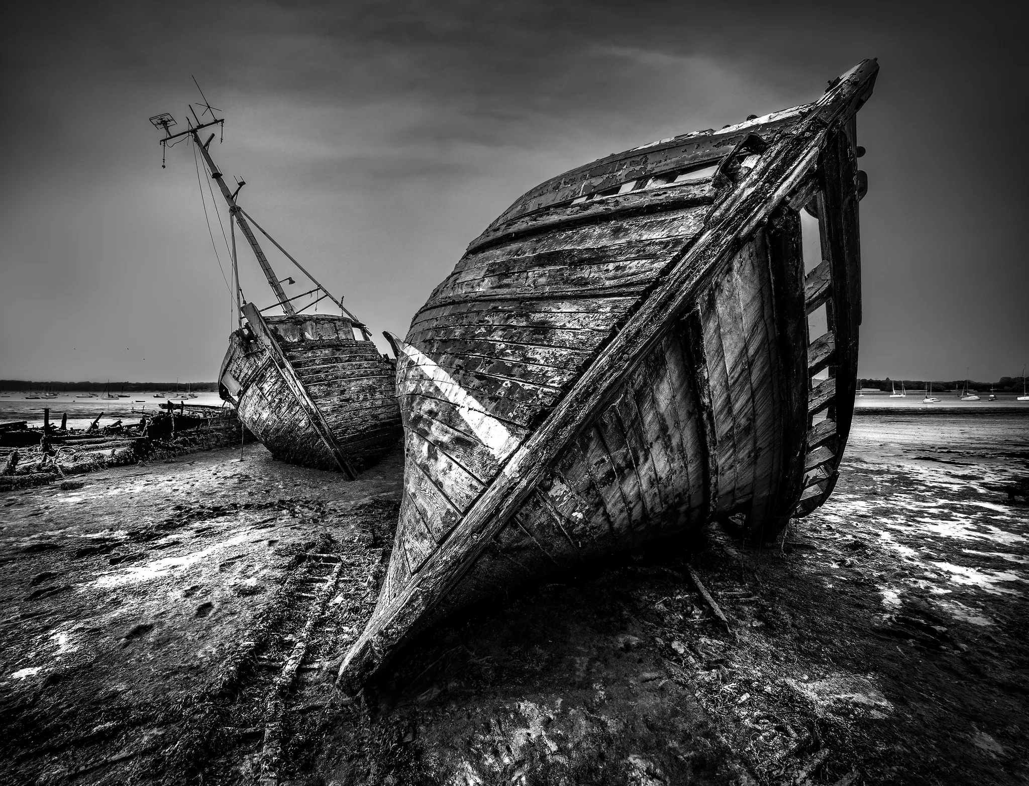 Shipwrecks at Pin Mill, Ipswich